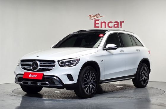 Mercedes-Benz GLC-Class GLC300e 4MATIC — пробег 83 216 км — фото 1 из 5