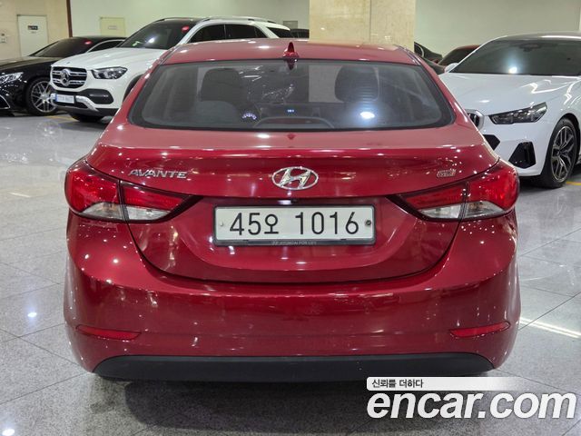 Hyundai AVANTE из Кореи Encar