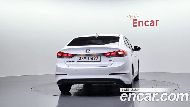 Hyundai AVANTE из Кореи Encar