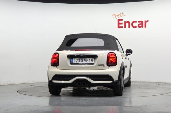Mini Cooper Convertible Classic Third Generation — пробег 57 264 км — фото 4 из 5