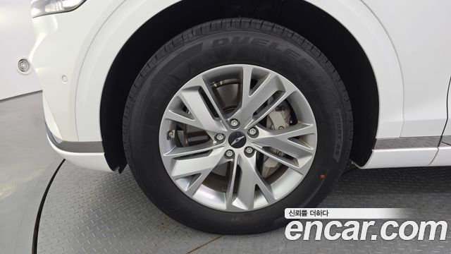 Genesis GV70 из Кореи Encar