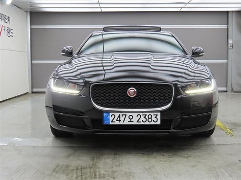 Jaguar XE 20d Prestige — пробег 163 859 км — фото 2 из 5