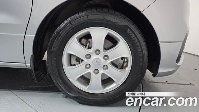 Hyundai Starex Wagon 11-Seater Smart — пробег 94 217 км — фото 5 из 5