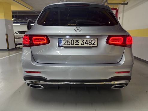 Mercedes-Benz GLC-Class GLC300 4MATIC — пробег 65 941 км — фото 4 из 5