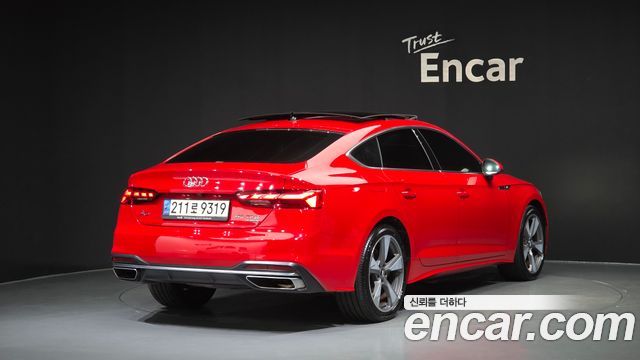 Audi A5 40 TFSI Quattro Sportback — пробег 129 589 км — фото 2 из 5