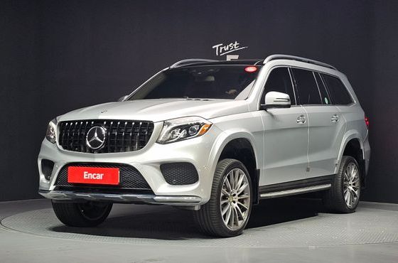 Mercedes-Benz GLS-Class GLS500 4MATIC — пробег 107 521 км — фото 1 из 5