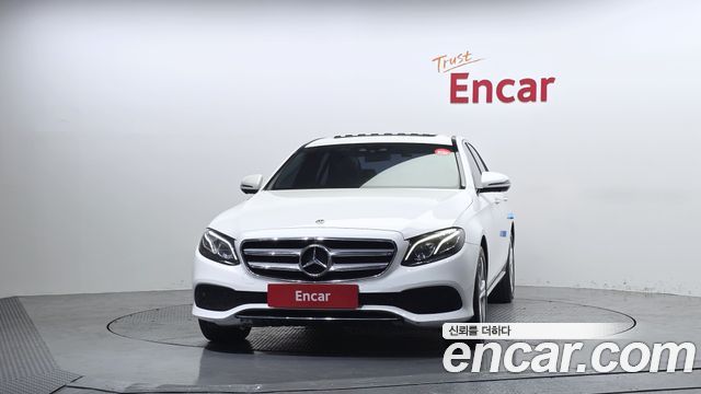 Mercedes-Benz E-Class E300 4MATIC Avnatgarde — пробег 138 649 км — фото 3 из 5