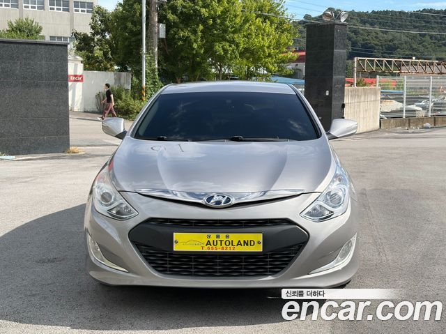 Hyundai Sonata 2.0 Smart — пробег 197 111 км — фото 3 из 5