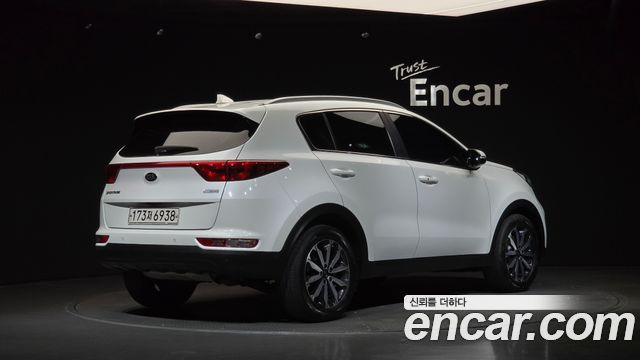 Kia Sportage из Кореи Encar