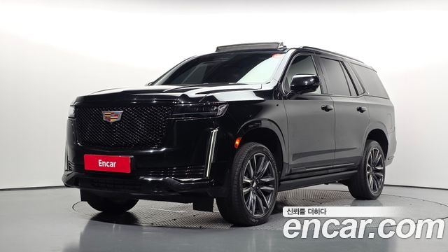 Cadillac Escalade 6.2 Sports Platinum — пробег 126 767 км — фото 1 из 5