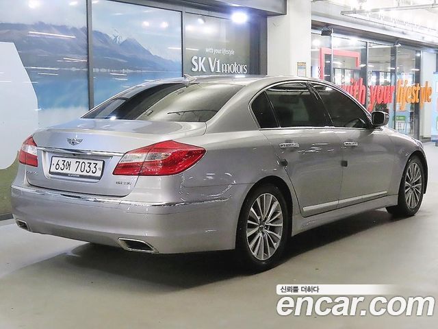 Hyundai Genesis из Кореи Encar