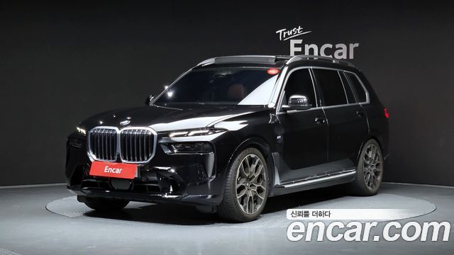 BMW X7 xDrive 40d M Sport 6STR — пробег 25 822 км — фото 1 из 5