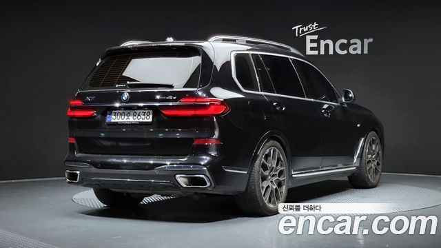 BMW X7 xDrive 40d M Sport 6STR — пробег 25 822 км — фото 2 из 5
