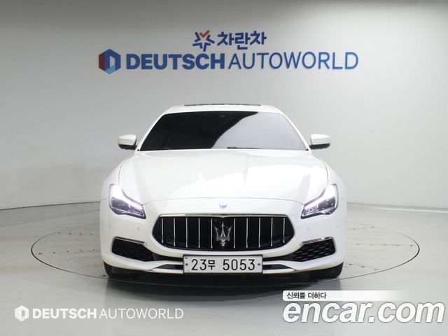 Maserati Quattroporte 3.0 V6 Granlusso — пробег 50 500 км — фото 3 из 5