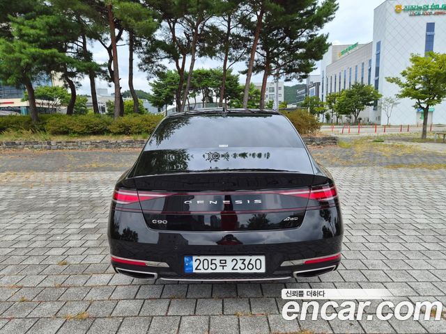 Genesis G90 из Кореи Encar