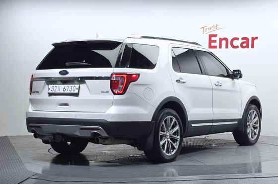 Ford Explorer 2.3 Limited 4WD 5th — пробег 144 376 км — фото 2 из 5