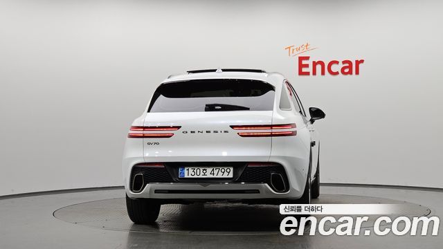 Genesis GV70 из Кореи Encar