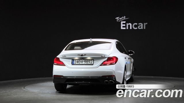 Genesis G70 из Кореи Encar