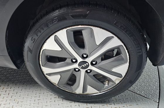 Kia Niro Earth — пробег 179 269 км — фото 5 из 5