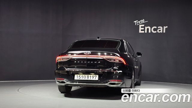 Hyundai Grandeur из Кореи Encar