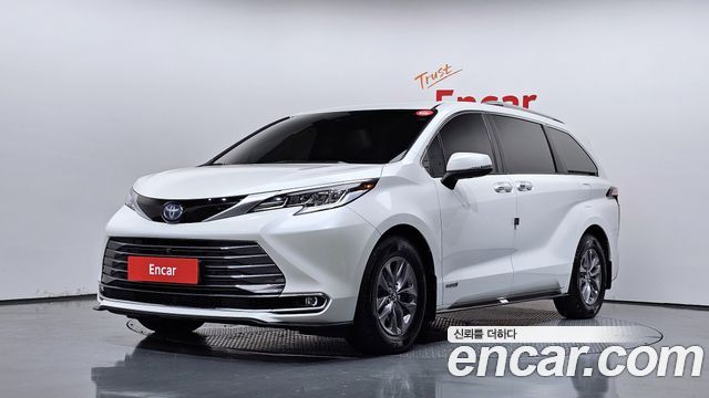 Toyota Sienna 2.5 Hybrid AWD — пробег 134 157 км — фото 1 из 5