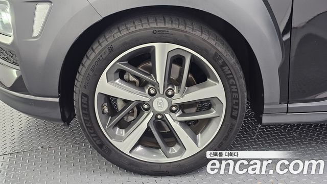 Hyundai Kona из Кореи Encar