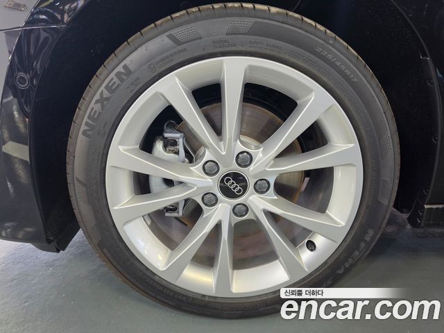 Audi A3 40 TFSI — пробег 20 км — фото 5 из 5
