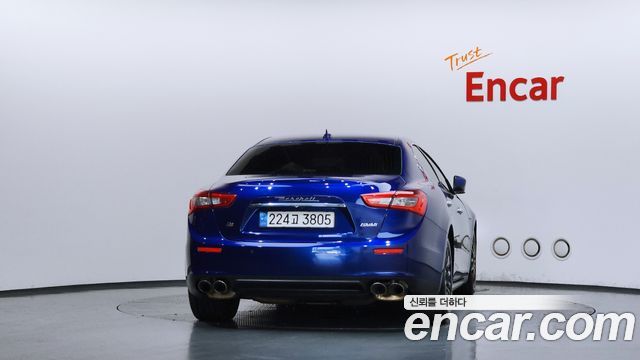 Maserati Ghibli из Кореи Encar