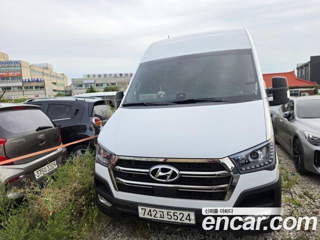 Hyundai Solati 15-seater Luxury — пробег 149 125 км — фото 2 из 5