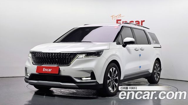 Kia Carnival 9-Seater Prestige — пробег 100 400 км — фото 1 из 5