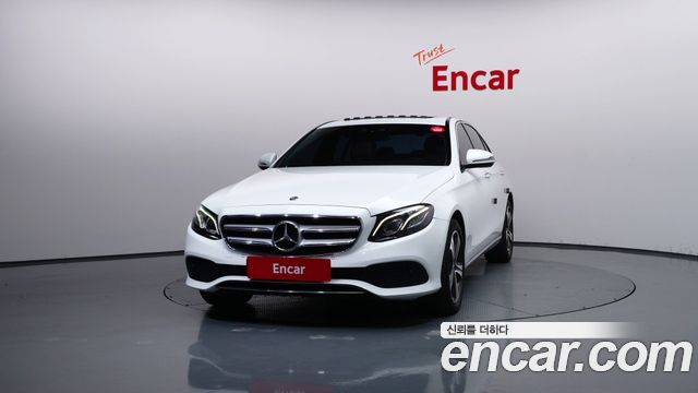 Mercedes-Benz E-Class E220d 4MATIC Avantgarde — пробег 107 536 км — фото 3 из 5