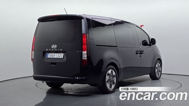 Hyundai Staria из Кореи Encar