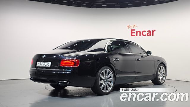 Bentley Flying Spur из Кореи Encar