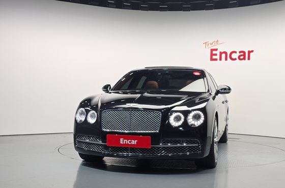 Bentley Flying Spur 6.0 — пробег 75 237 км — фото 3 из 5