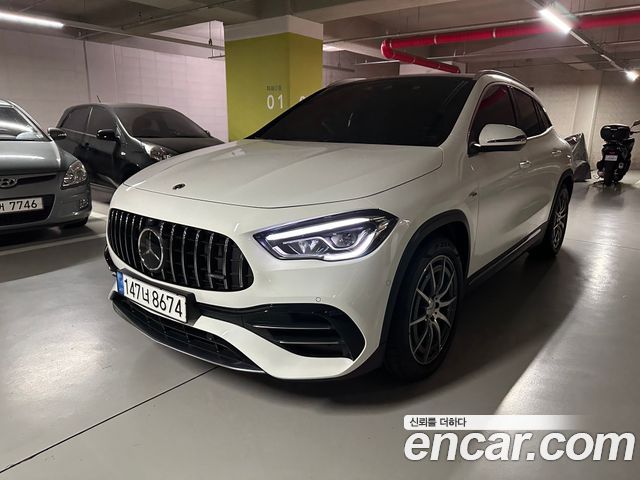 Mercedes-Benz GLA-Class GLA45 AMG 4MATIC+ — пробег 992 км — фото 4 из 5