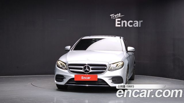 Mercedes-Benz E-Class E300 4MATIC AMG Line — пробег 129 023 км — фото 3 из 5