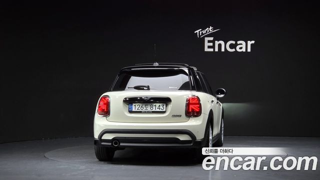 Mini Cooper из Кореи Encar