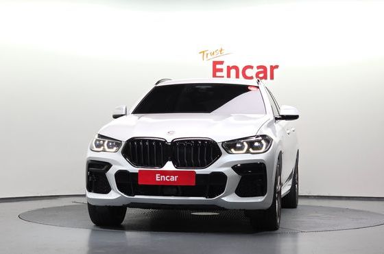 BMW X6 M50i — пробег 18 326 км — фото 3 из 5