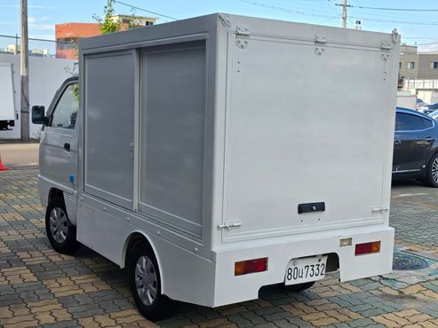 Chevrolet (Daewoo) labo Equipped Truck (For Moverable Store) — пробег 72 977 км — фото 4 из 5