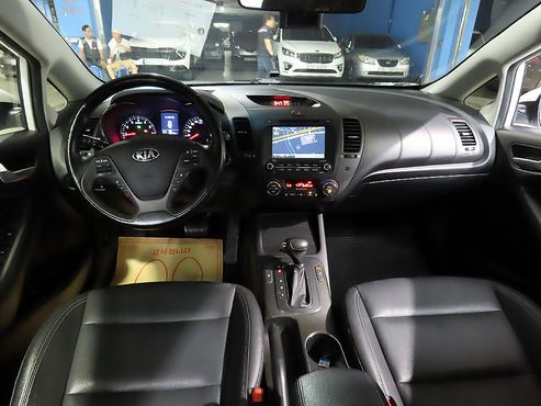 Kia K3 Trendy — пробег 82 995 км — фото 5 из 5