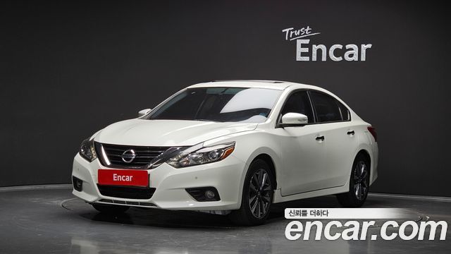 Nissan Altima из Кореи Encar