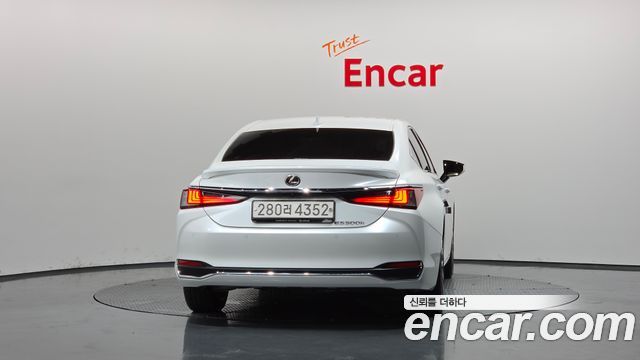 Lexus ES из Кореи Encar