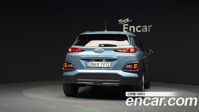 Hyundai Kona из Кореи Encar