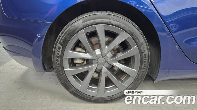 Tesla Model 3 Long Range AWD — пробег 179 836 км — фото 5 из 5