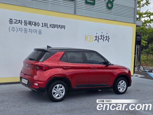 Hyundai Venue из Кореи Encar