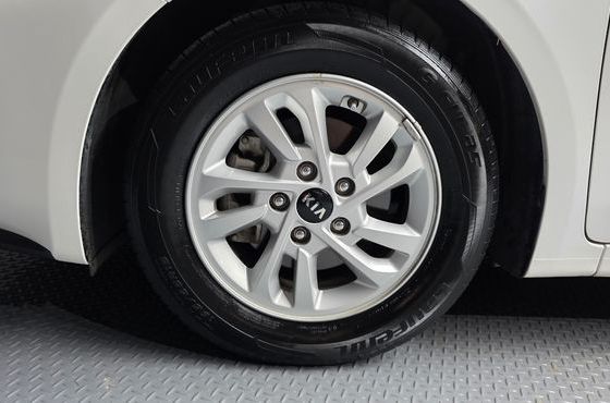 Kia K3 Luxury — пробег 70 170 км — фото 5 из 5