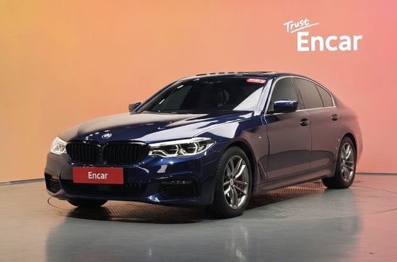 BMW 5-Series 520d M Sport Package Plus — пробег 81 904 км — фото 1 из 5