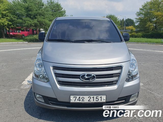 Hyundai Starex 4WD 12-Seater Wagon Modern Special — пробег 140 583 км — фото 3 из 5