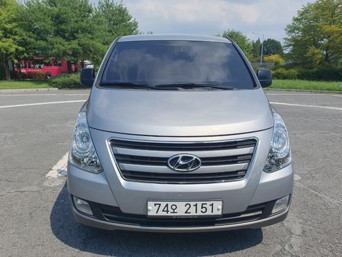 Hyundai Starex 4WD 12-Seater Wagon Modern Special — пробег 140 583 км — фото 3 из 5