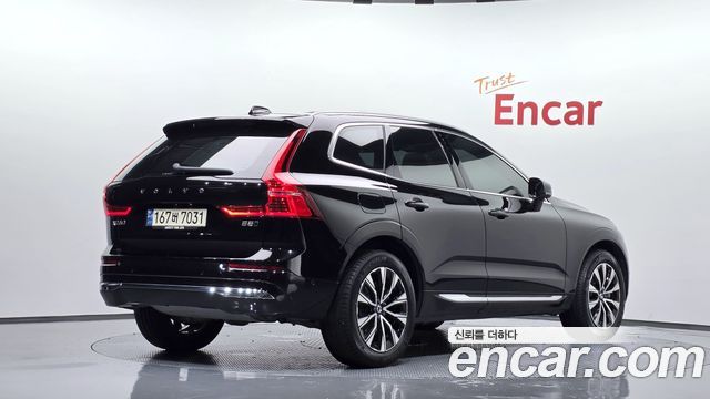 Volvo XC60 B5 Ultimate Bright — пробег 34 624 км — фото 2 из 5